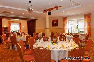 Kirchweyher Hof, Saal